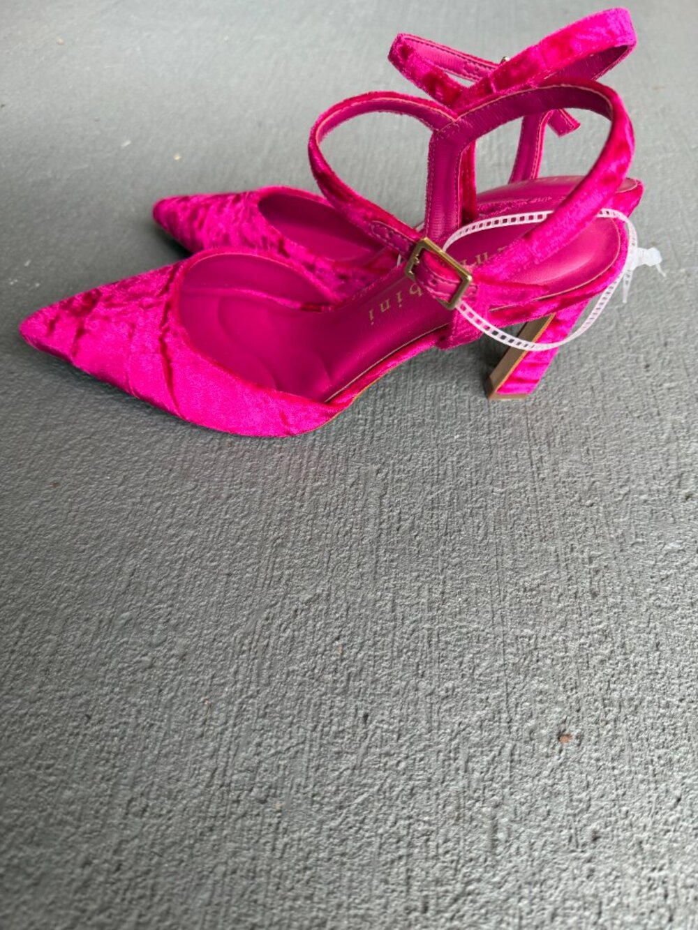 Gianni Bini Geno Hot Pink Velvet Pointed Toe Slingback Heels NWOB - Picture 6 of 10